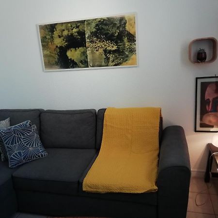 Le 39 Apartment Ним Екстериор снимка